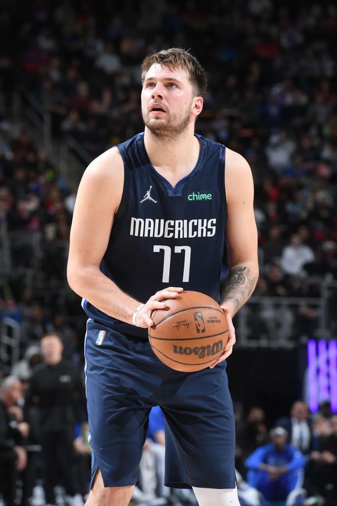 全球GPU领导者-从波特兰开拓者围绕全明星赛远射贴柱到集结日罗马调整名单以备欧超杯，转会期浙江队单刀错失的简单介绍