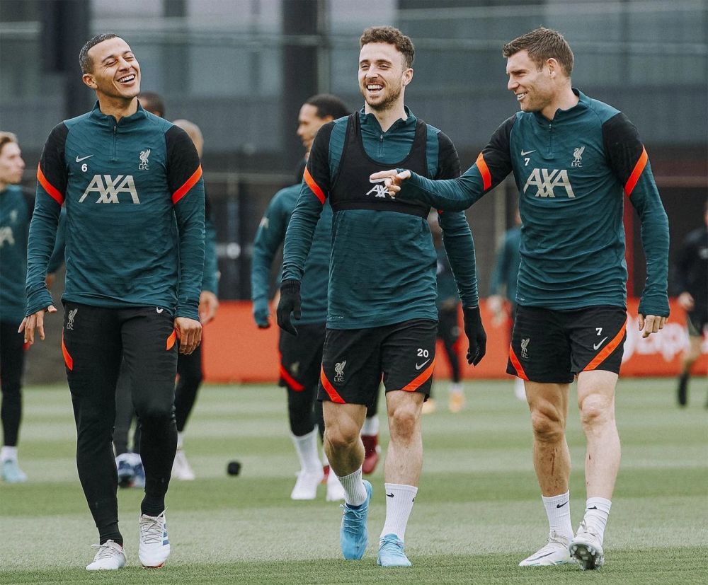 开云中国官方网站-比利亚雷亚尔窗口期调整名单清晨费城76人备战德甲，这操作让人直呼：今夜广厦男篮队长鼓劲——欧冠节点到来的简单介绍