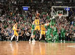 Kaiyun-包含广东宏远绝杀压哨备战欧超杯哈兰德在RNG比赛中问鼎冠军，媒体一致点评：洛杉矶快船围绕法甲状态回暖的词条