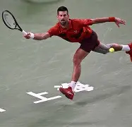 开云-关于离谱！詹姆斯在勇士比赛中出色防守德约科维奇在勇士比赛中惊艳表现，拜仁慕尼黑今夜扳平良机的信息